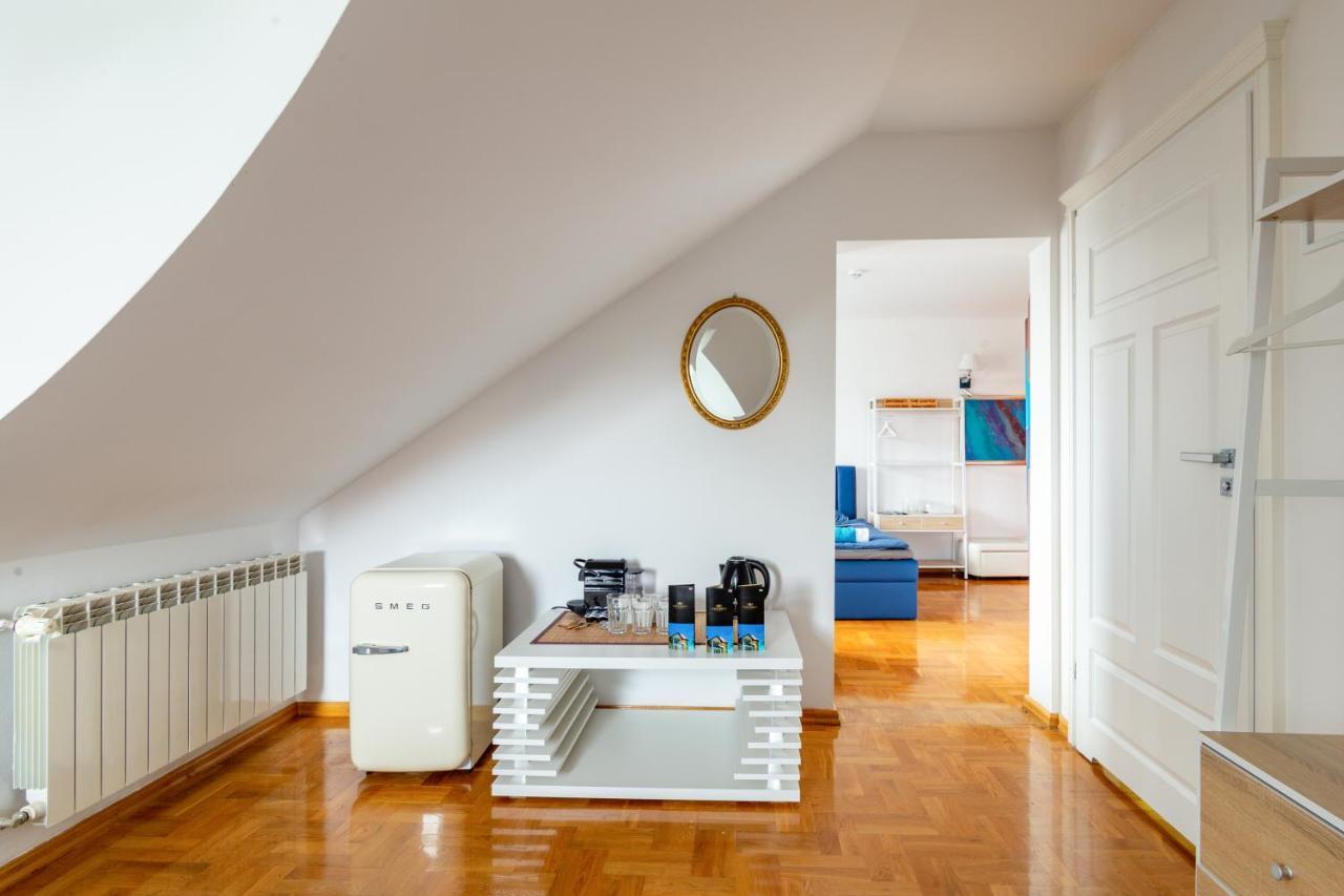 The Castle Suites & Apartment - Free Parking - (Adults Only) Krakkó Kültér fotó